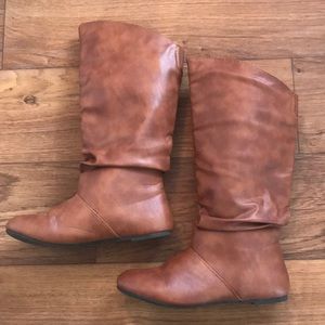 Brown Boots Size 7